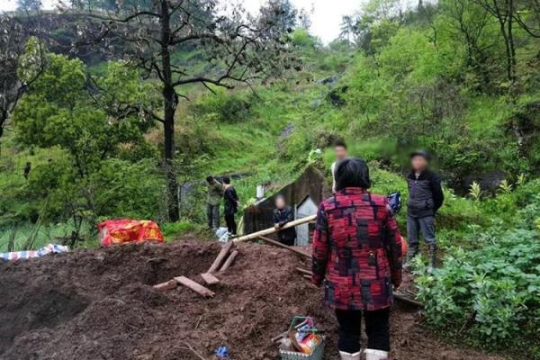 了解常见迁坟的十大忌讳注意事项风水