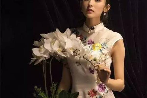 十二星座女哪个是穿旗袍的少年