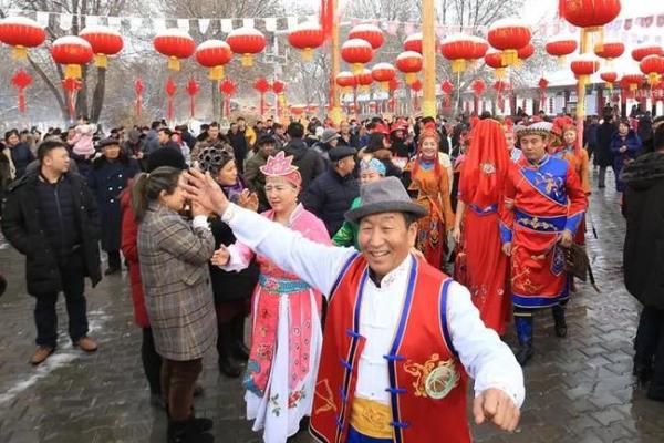 锡伯族的传统节日和风俗习惯有哪些？