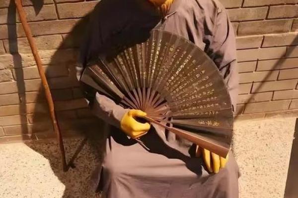 央视起底“算命”乱象，诗道骏言博士却大谈“起名”的封建迷信
