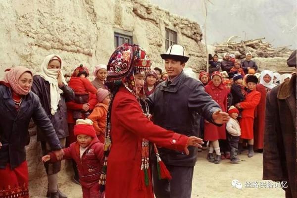 柯尔克孜族的传统节日和风俗习惯有哪些