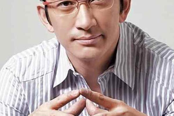 吴启华个人资料，吴启华是什么星座？
