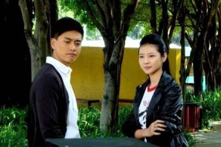 宋汶霏八字综合分析：命主独具匠心，见机行事，善于应变，较强的好胜心和领导才能，但也容易过于自信和独断，需要注意平衡自我和他人的关系。