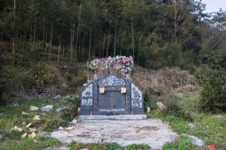农村坟地：三种绝佳的风水宝地