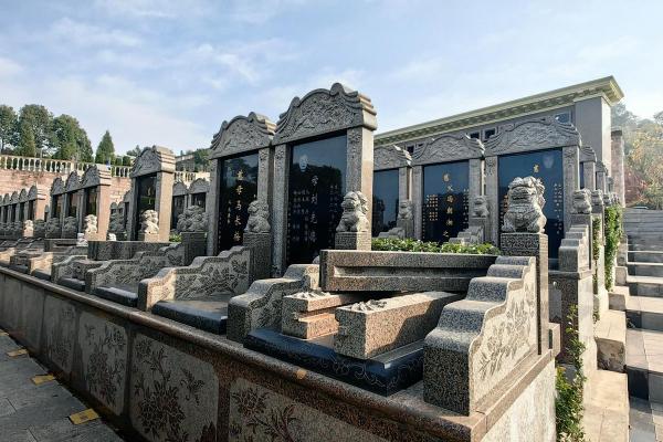 墓地风水知识，教你看墓型墓相