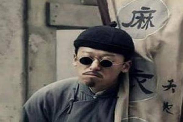 路上偶遇“算命师傅”声称只算命不收钱?那你可得小心了! 路上偶遇“算命师傅”声称只算命不收钱?那你可得小心了!